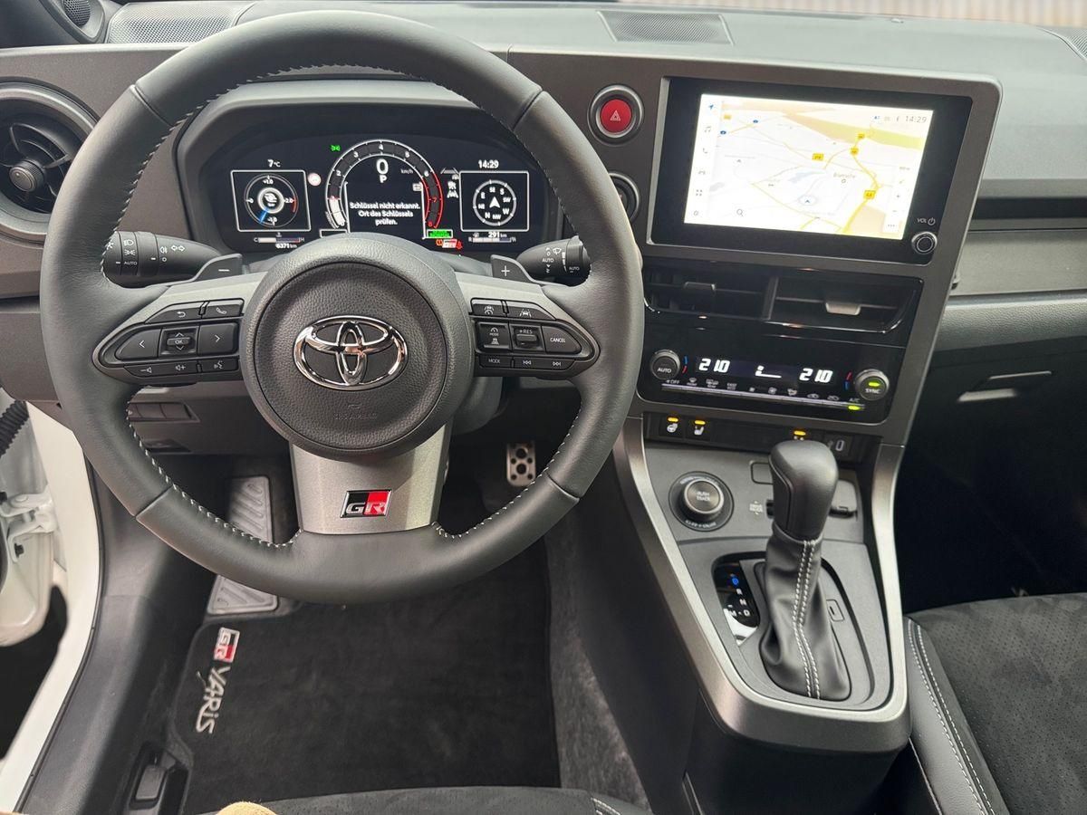 Toyota GR Yaris HighPerf 1.6l 4x4 Convenience 8-fach