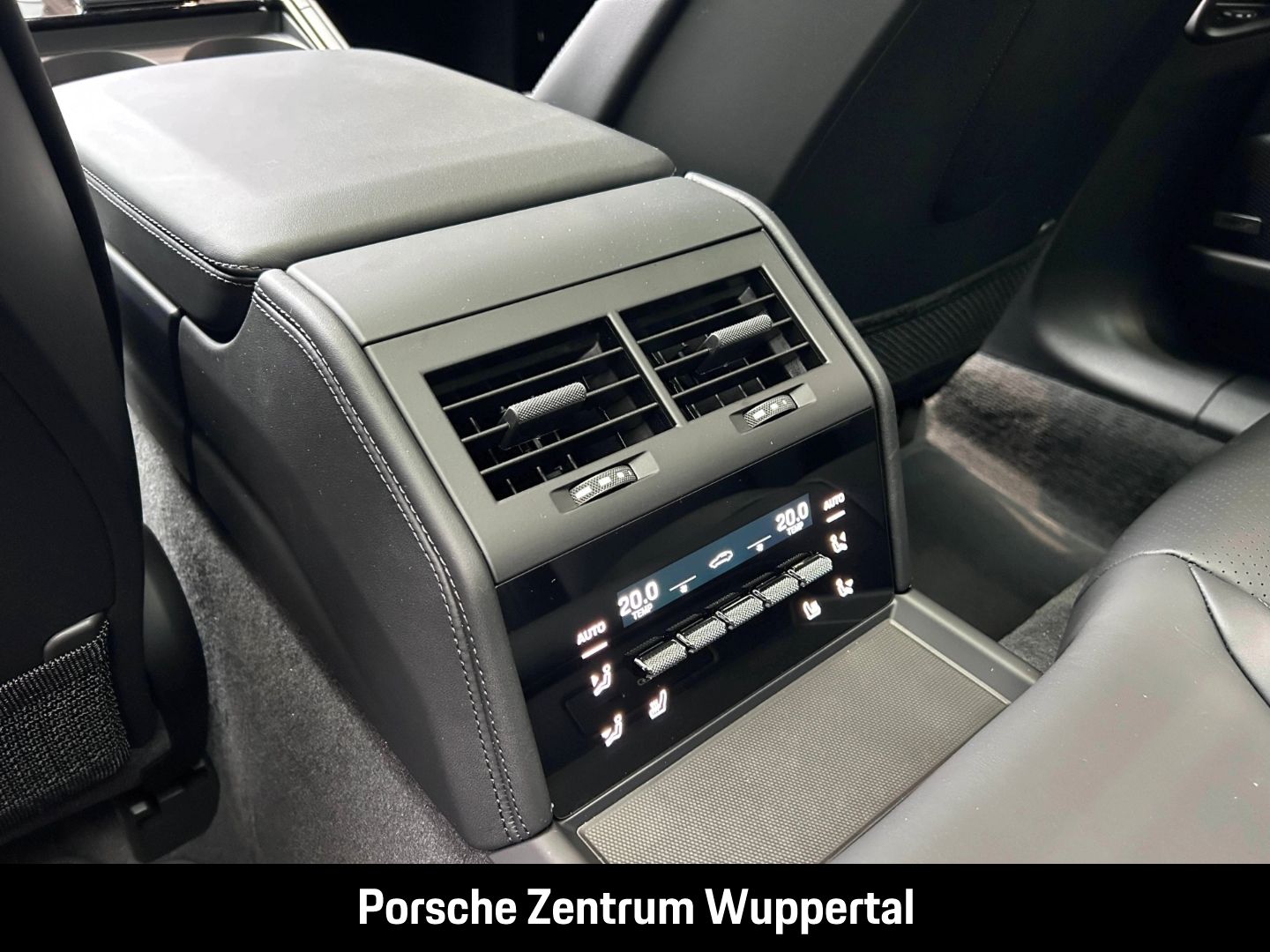 Porsche Panamera 4 E-Hybrid Head-Up SportDesign 21-Zoll