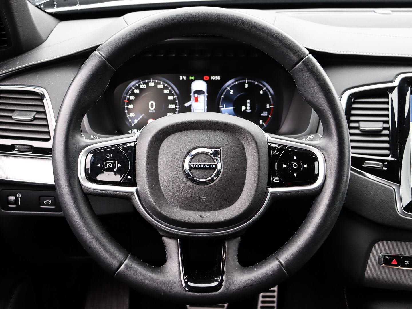 Volvo XC90 R Design AWD B5 Diesel EU6d AD AHK Navi Dig