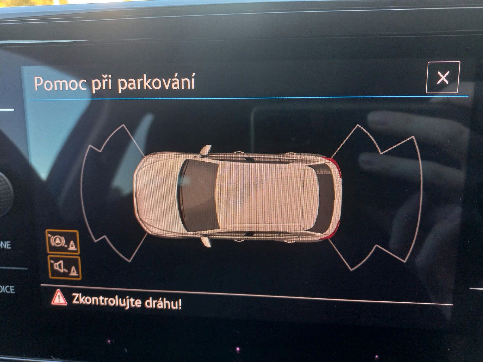 Volkswagen T-Roc Life - Samsaru's Car Outlet