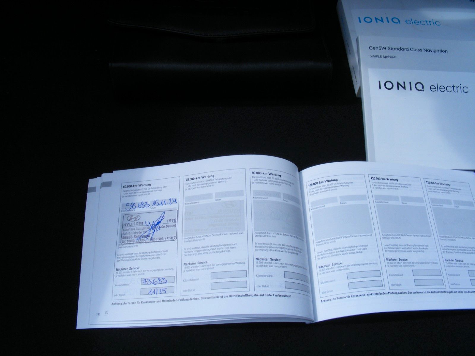 Hyundai IONIQ Elektro Trend - Samsaru's Car Outlet