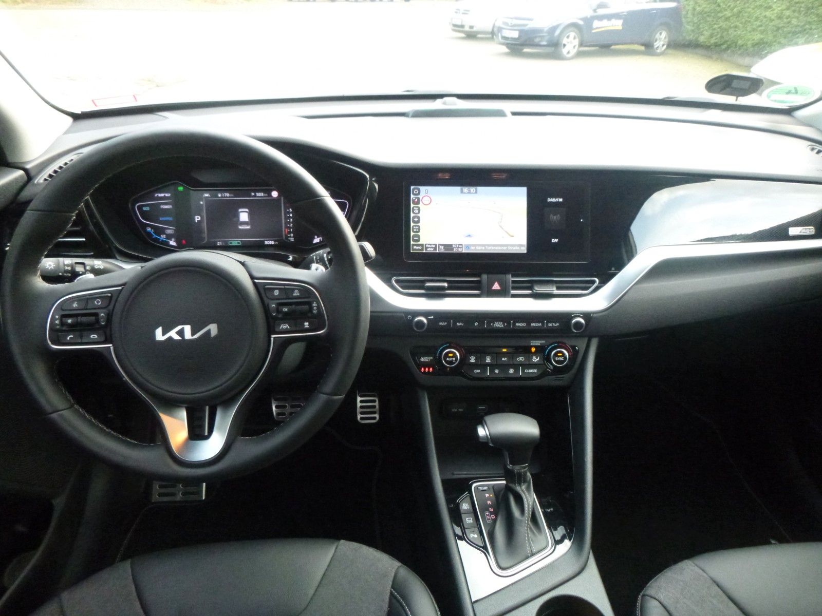 Kia Niro Spirit Plug-In-Hybrid - Samsaru's Car Outlet