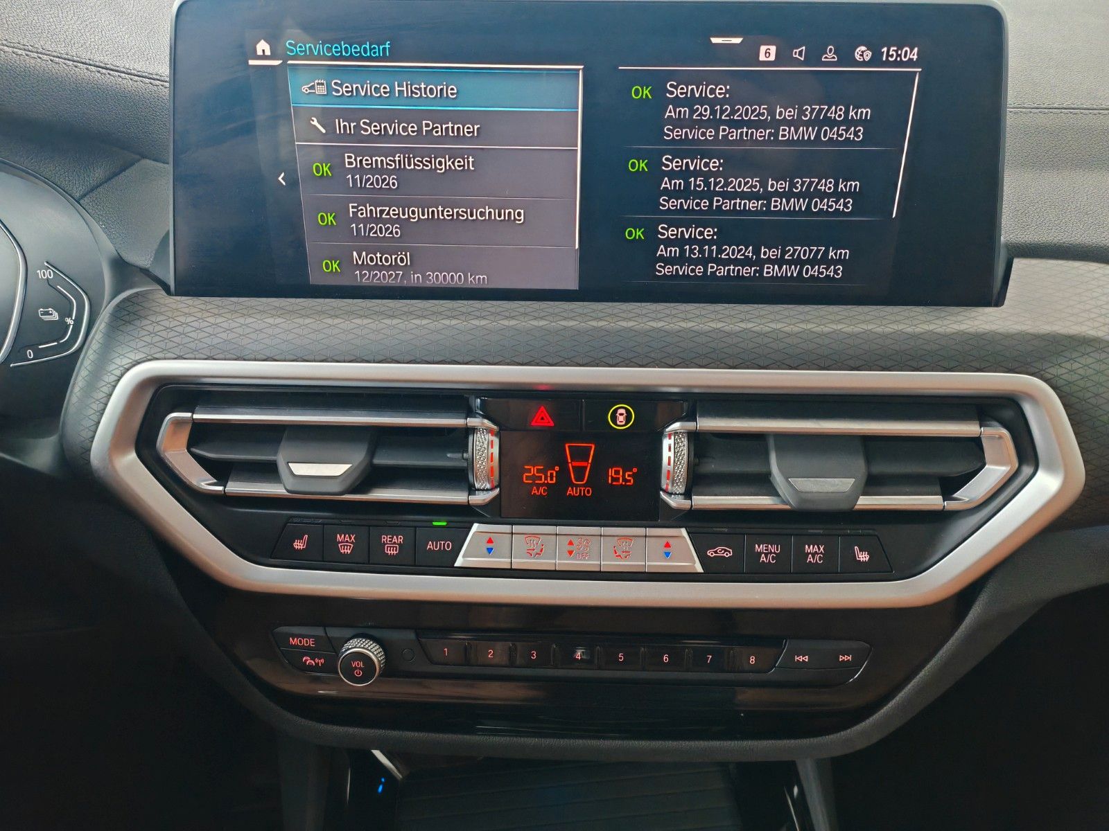 BMW X3xD30e M SPORT FACELIFT MemoryLNKRHZ Unfallfrei