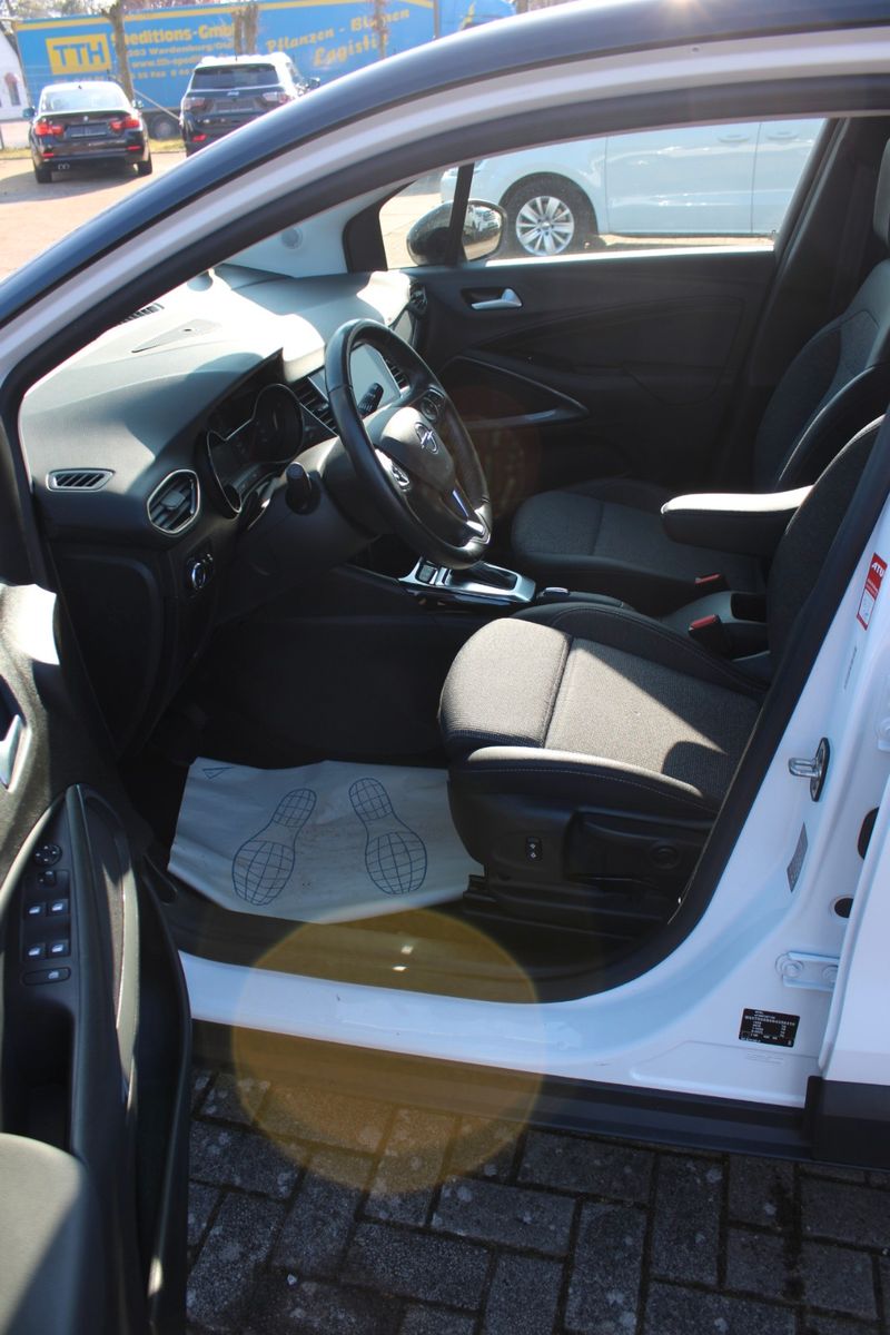 Opel Crossland - Samsaru's Car Outlet
