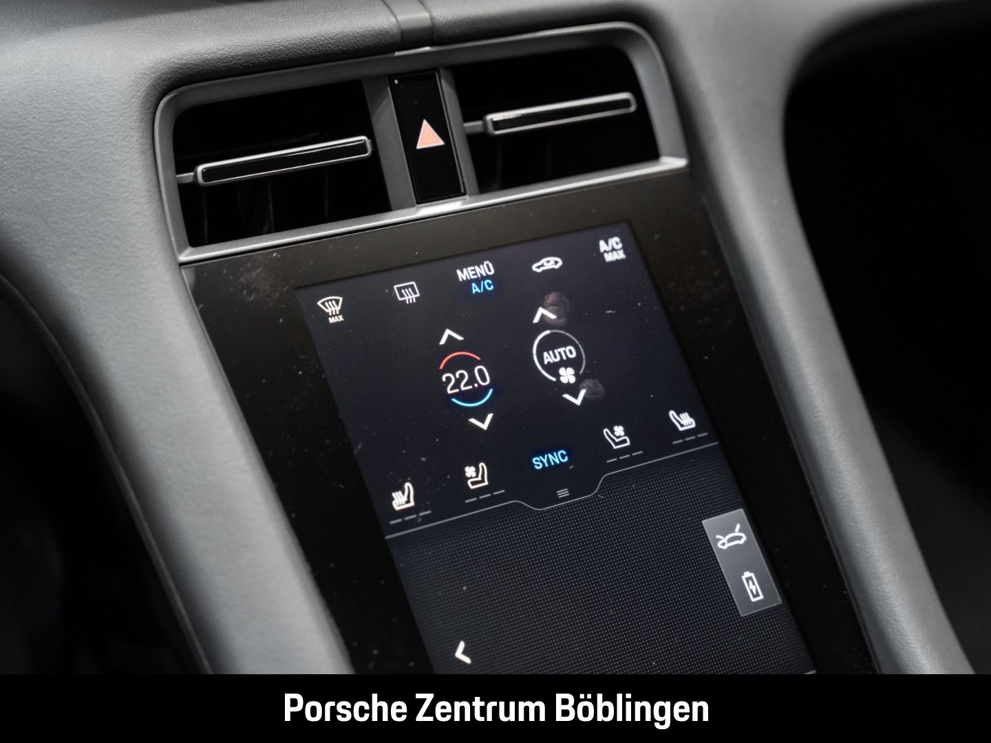 Porsche Taycan 4 Cross Turismo BOSE Panorama LED-Matrix