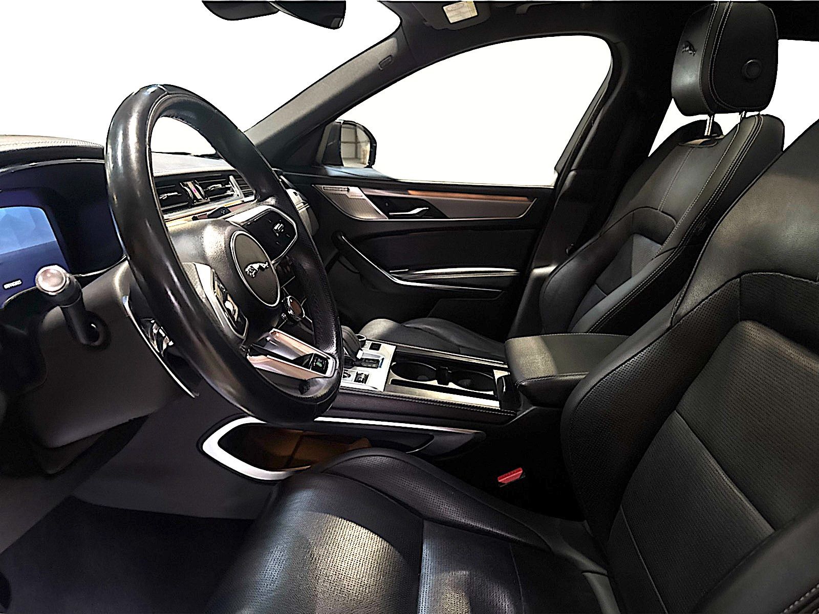 Jaguar F-PACE R-Dynamic SE AWD*FACELIFT*