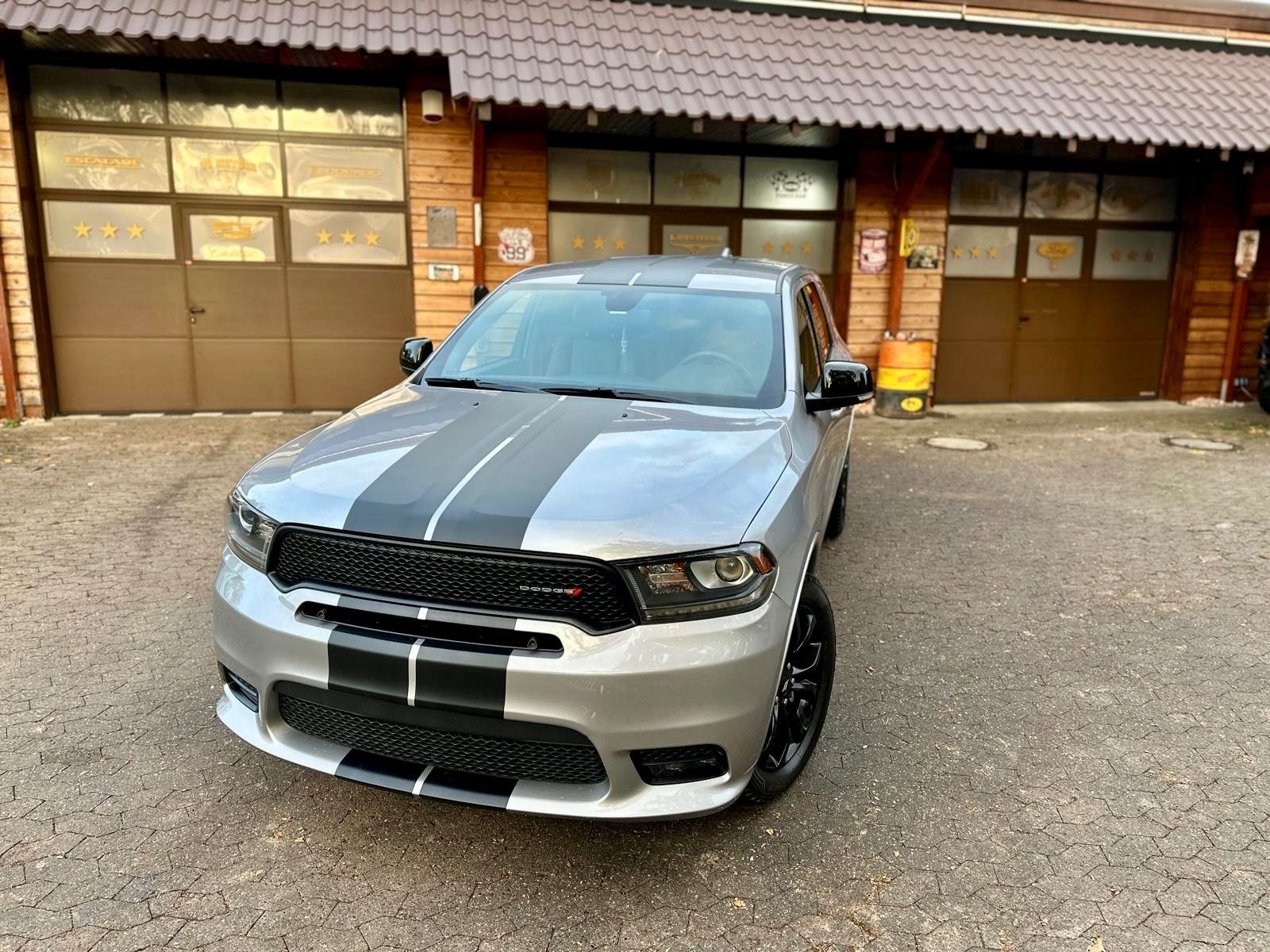 Dodge 3,6 V6*LED*PDC*LEDER*7 SITZER*20 ZOLL*NAVI*