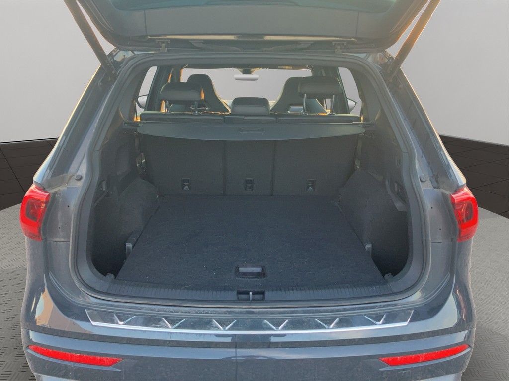 Seat Tarraco 2.0 TSI FR / AHK / NAVI/SHZ/PDC