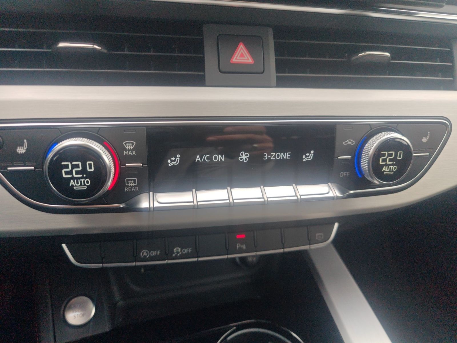 Audi A4 Avant 35 TDI S line - Samsaru's Car Outlet