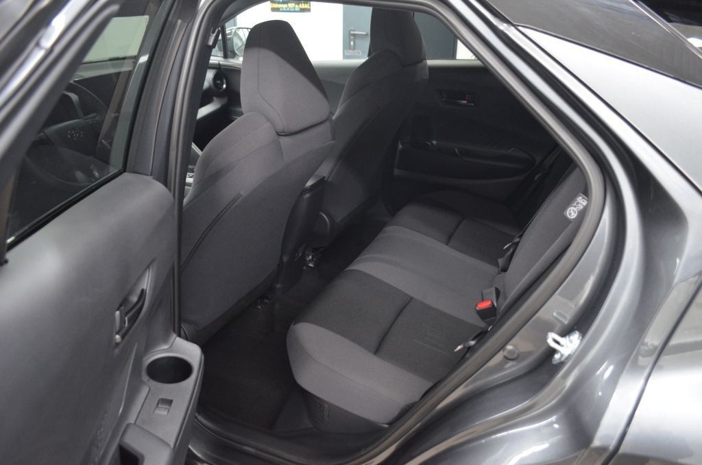 Toyota C-HR 1.8 Hybrid Teamplayer*NAVI*PDC*SHZG*  Teamp
