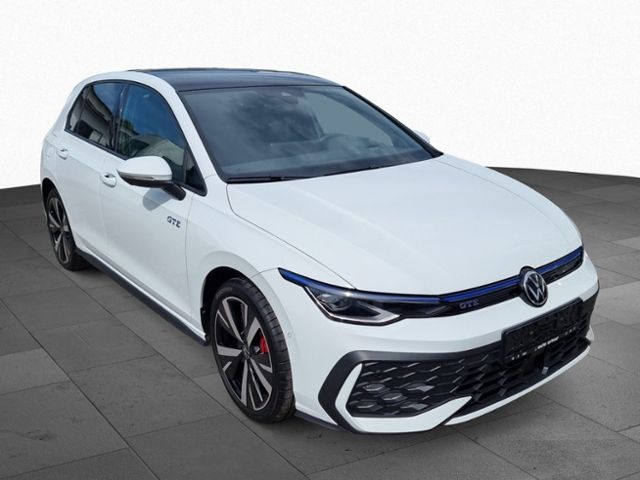 Volkswagen Golf VIII 1.5 eHybrid GTE IQ.LIGHT AHK NAVI KEYL