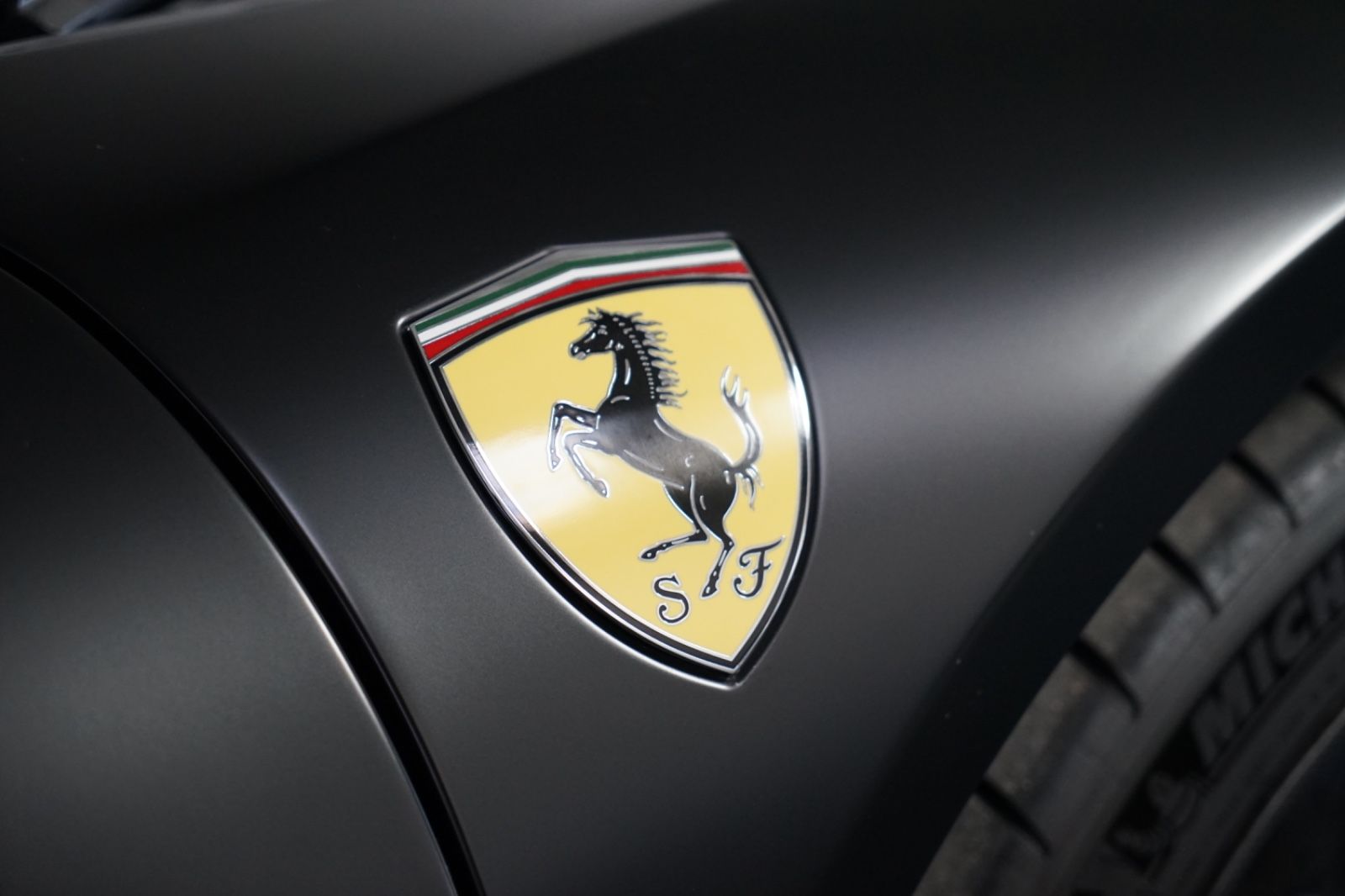 Ferrari SF90 - Samsaru's Car Outlet