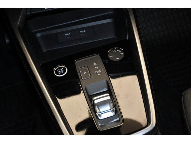 Audi A3 Sportback 30 TFSI S tronic APS/NAVI/SITZHZ