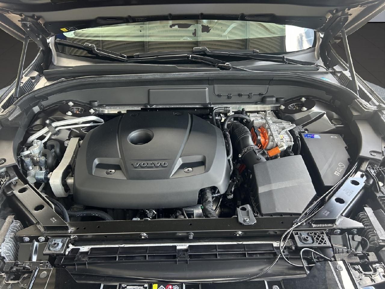 Volvo XC60 Inscription T8 Recharge *AHK*Xenium Paket