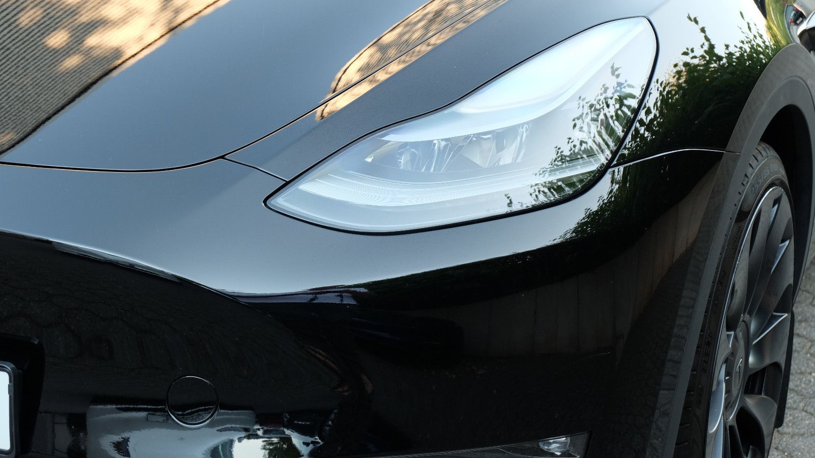 Tesla Model Y Performance Dual Motor AWD, HW4, LM 21"