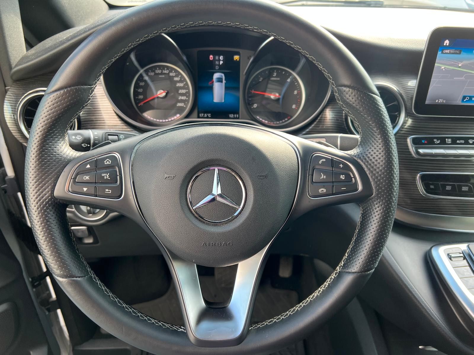Mercedes-Benz V 220 V -Klasse V 220d 4MATIC lang - Samsaru's Car Outlet