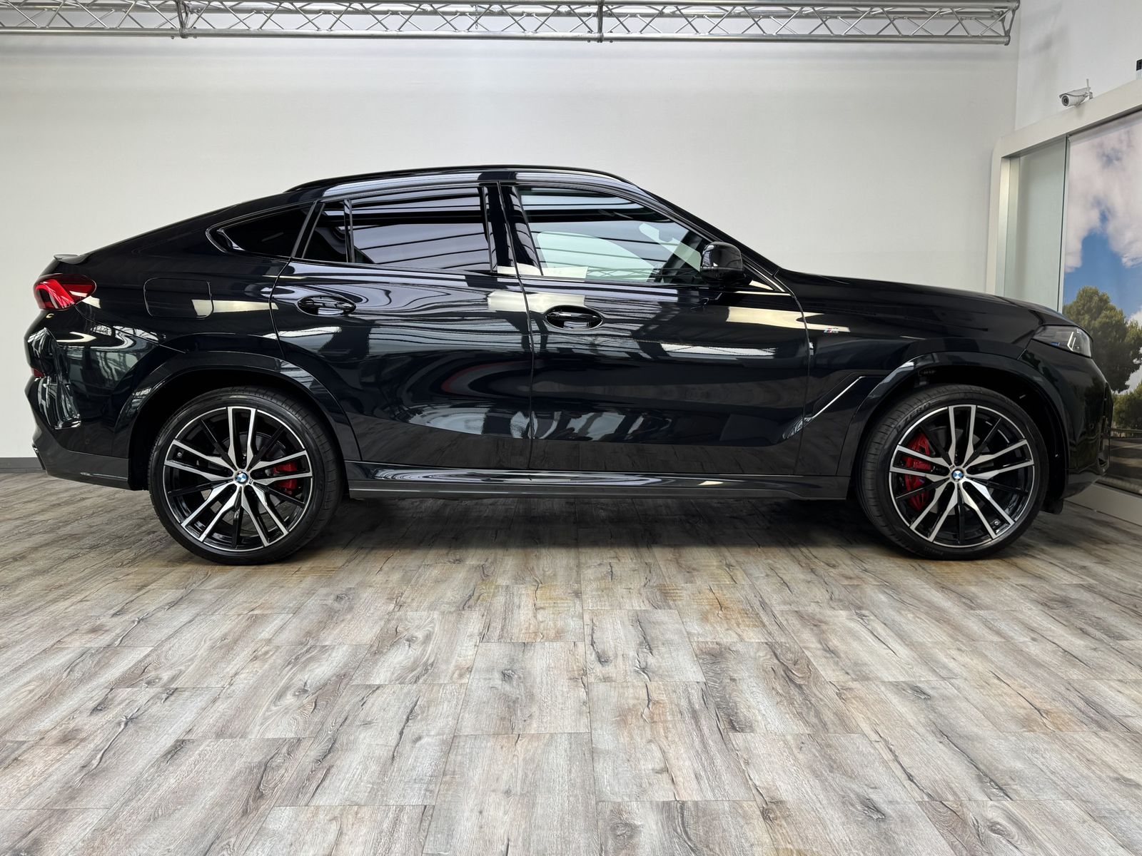 BMW X6 xDrive40d M Sport Pro - Samsaru's Car Outlet