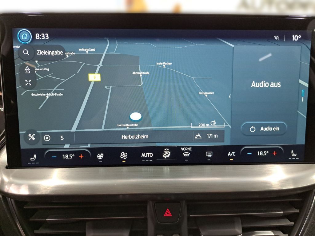 Ford Focus Turnier 1.5 Aut. TITANIUM NAVI RFK LED SH