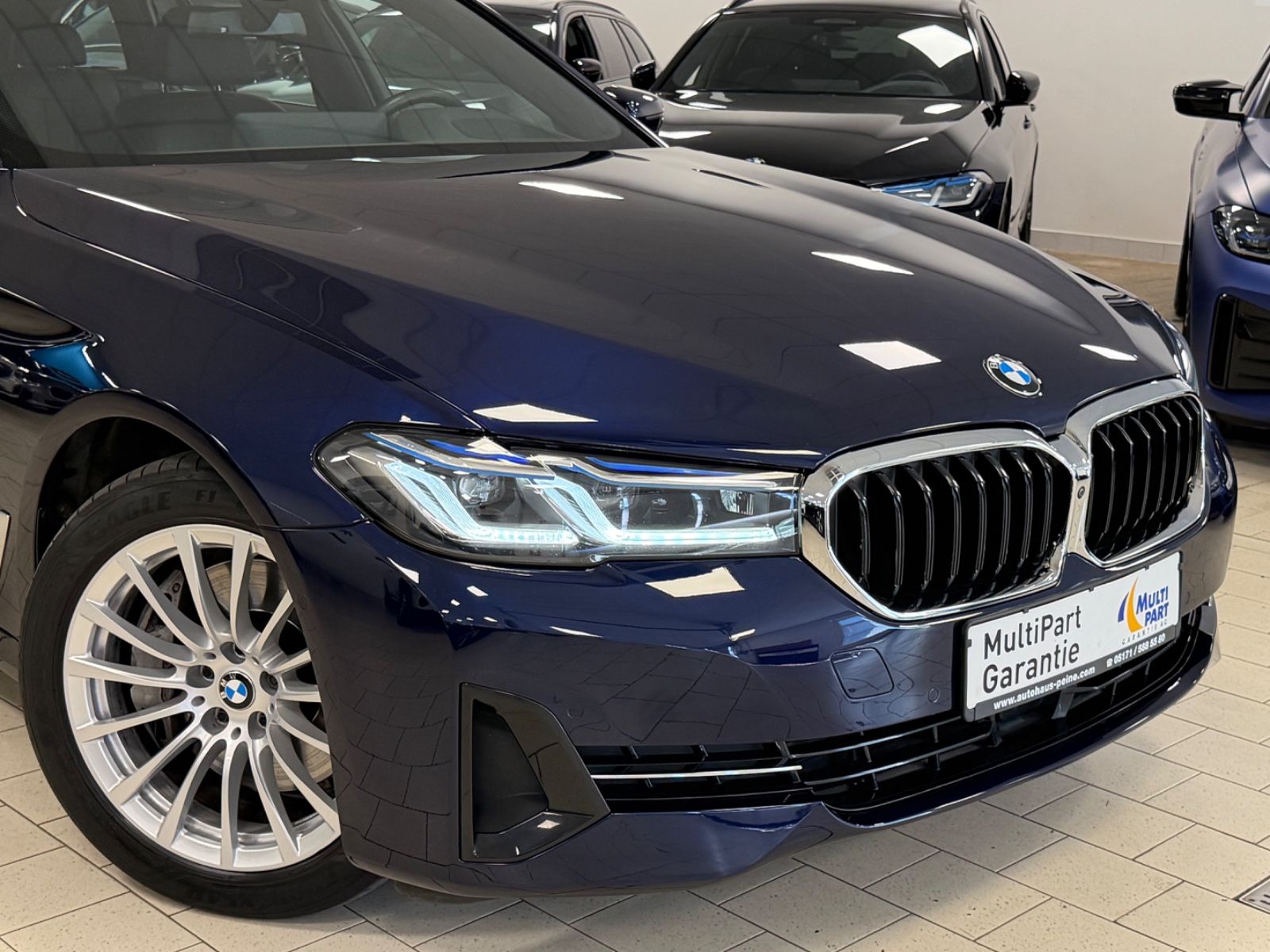 BMW 530dxD/HUD/Laser/P+DrivAsPro/360°/St&Go/StandHz