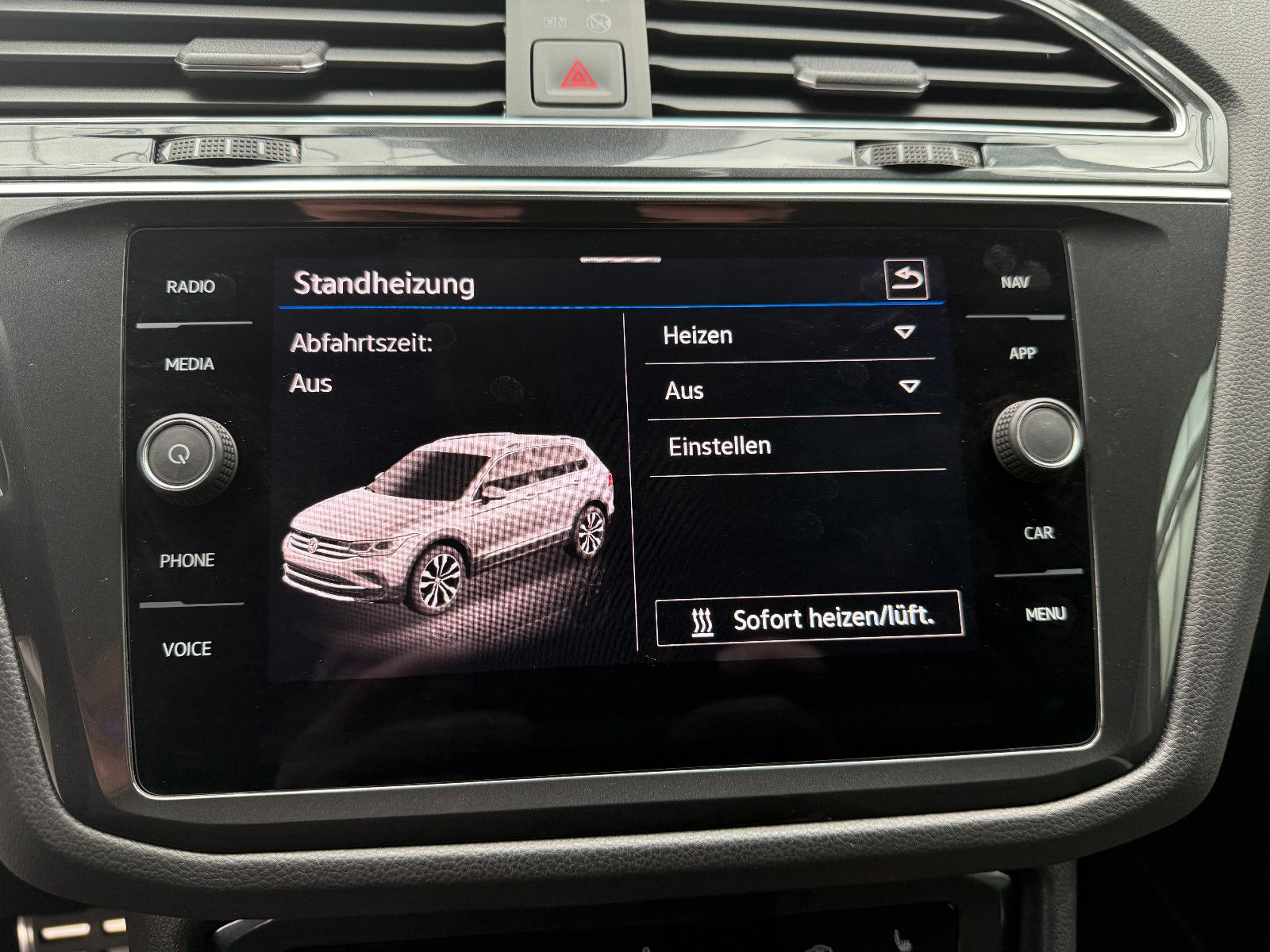 Volkswagen Tiguan TDI DSG 4m Urban Sport - Samsaru's Car Outlet