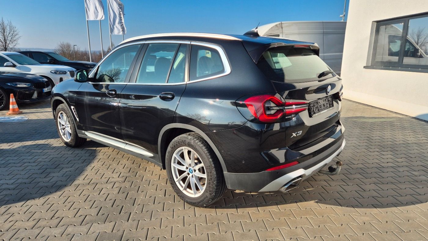 BMW X3 xDrive30e Aut. Laser/SpurAss/StHzg/AHK/Head-U