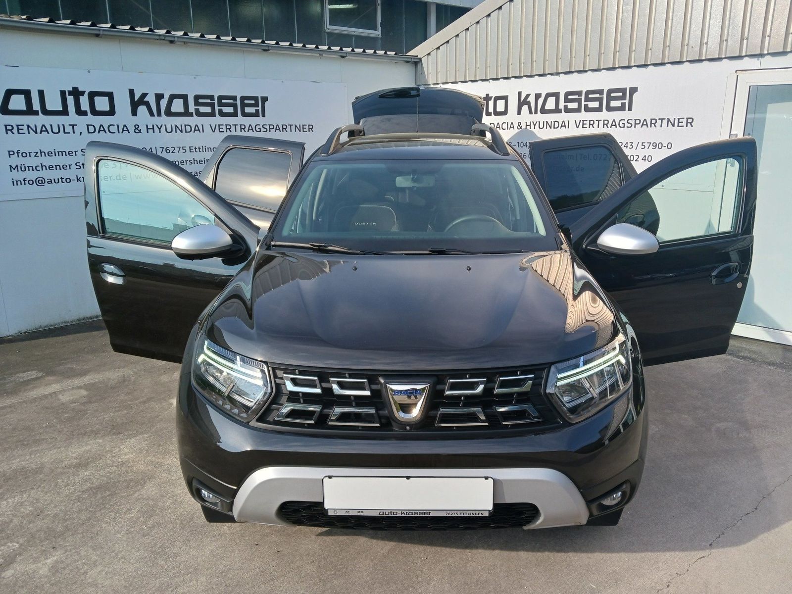 Dacia Duster Prestige TCe 150 EDC - Samsaru's Car Outlet