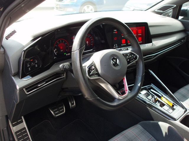 Volkswagen Golf GTI DSG - Samsaru's Car Outlet