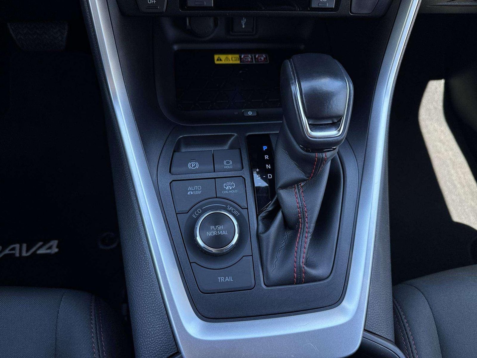 Toyota RAV 4 Plug-in Hybrid 4x4/Kam/AHK/LED/Technik-P