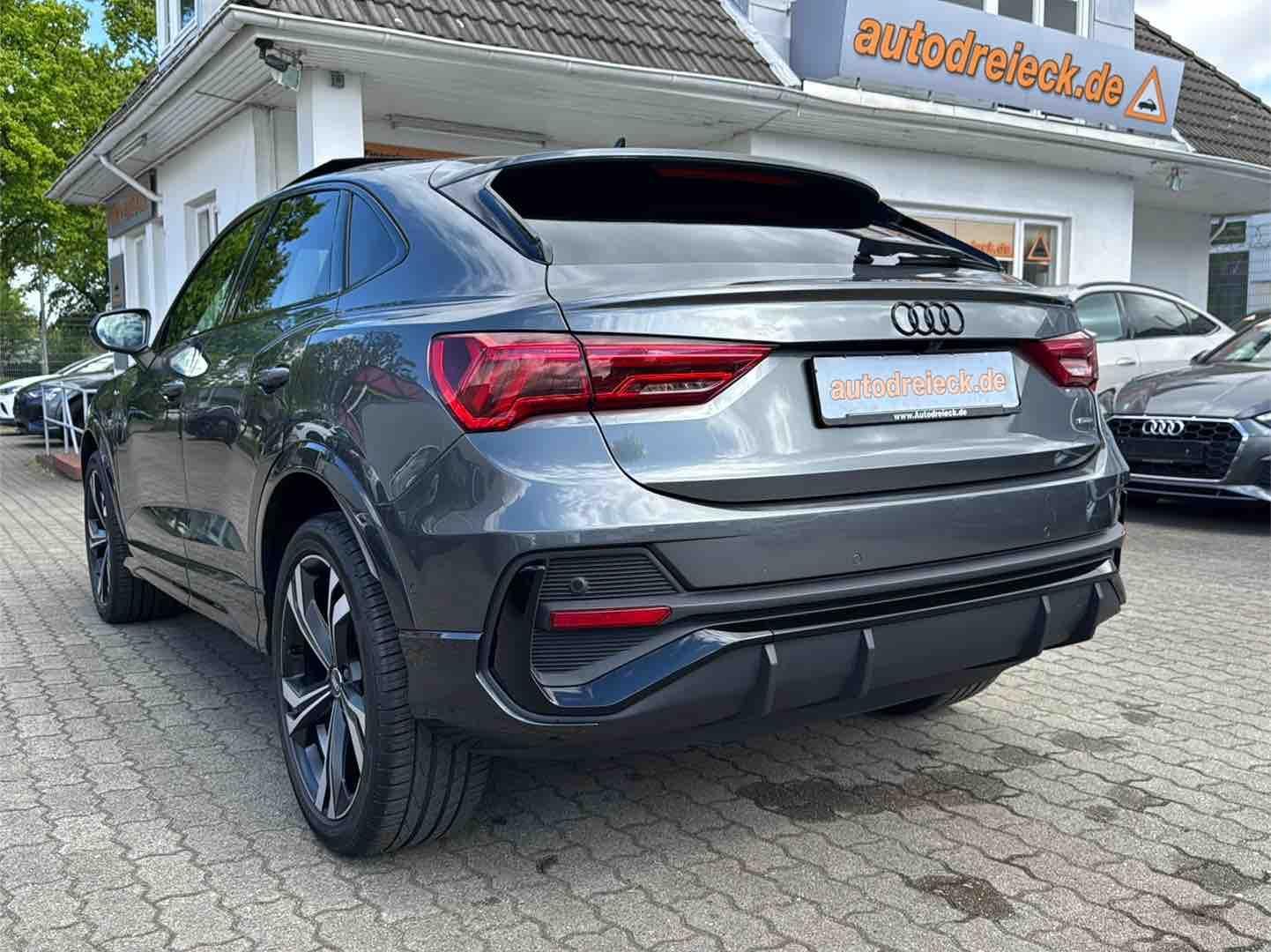 Audi Q3 Sportback 40 TFSI S line - Samsaru's Car Outlet