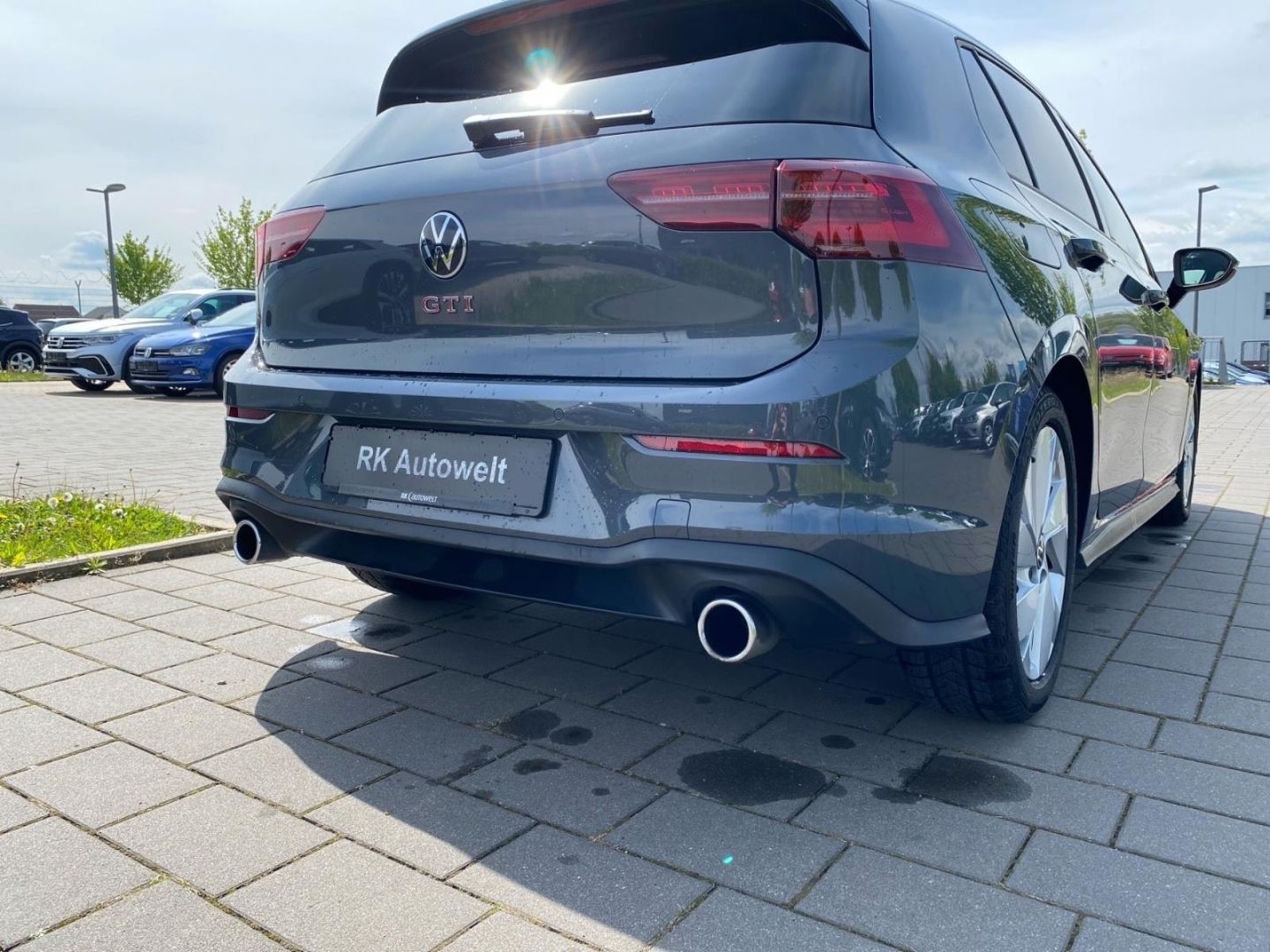 Volkswagen Golf 8 VIII GTI 2.0 TSI - Samsaru's Car Outlet