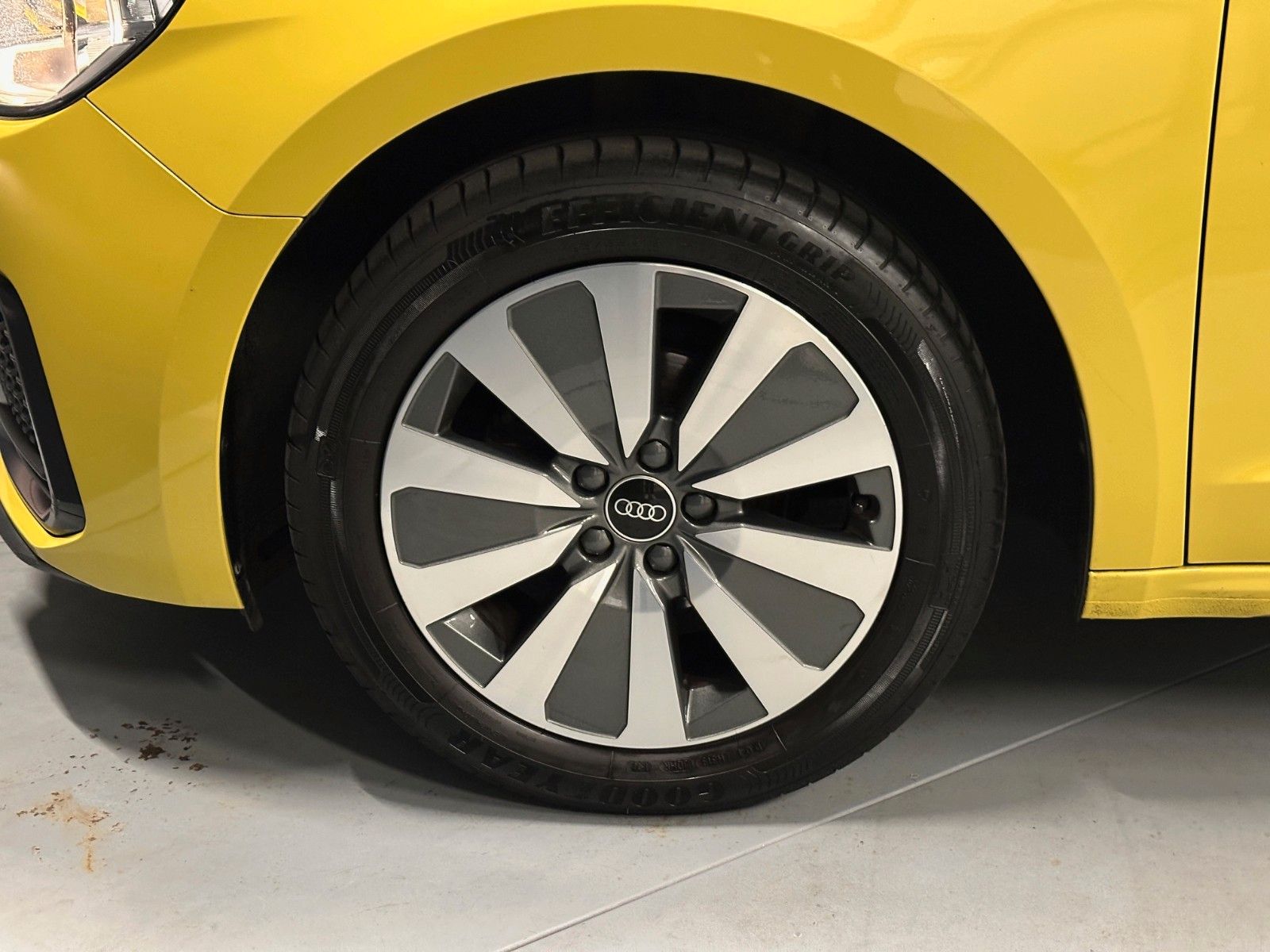 Audi A1 Sportback 25 TFSI advanced - Samsaru's Car Outlet