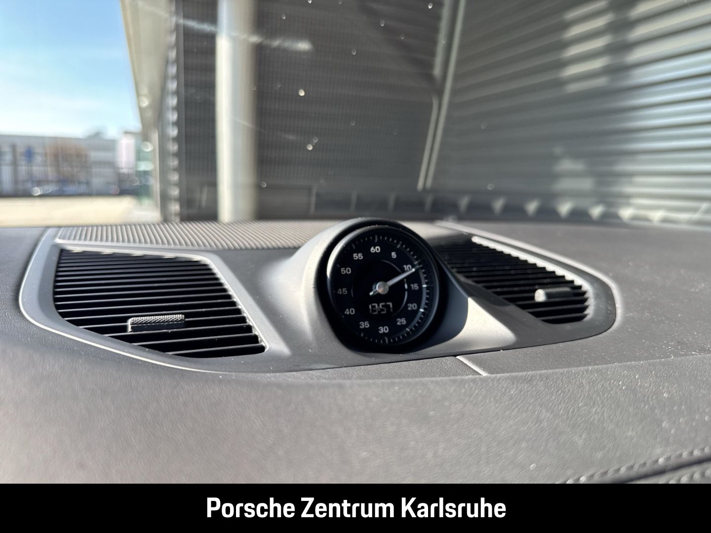 Porsche Cayenne E-Hybrid BOSE Luftfederung InnoDrive LED