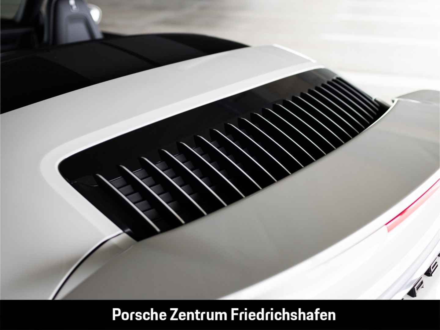 Porsche 992 911 Turbo S Cabriolet Burmester Liftsystem B