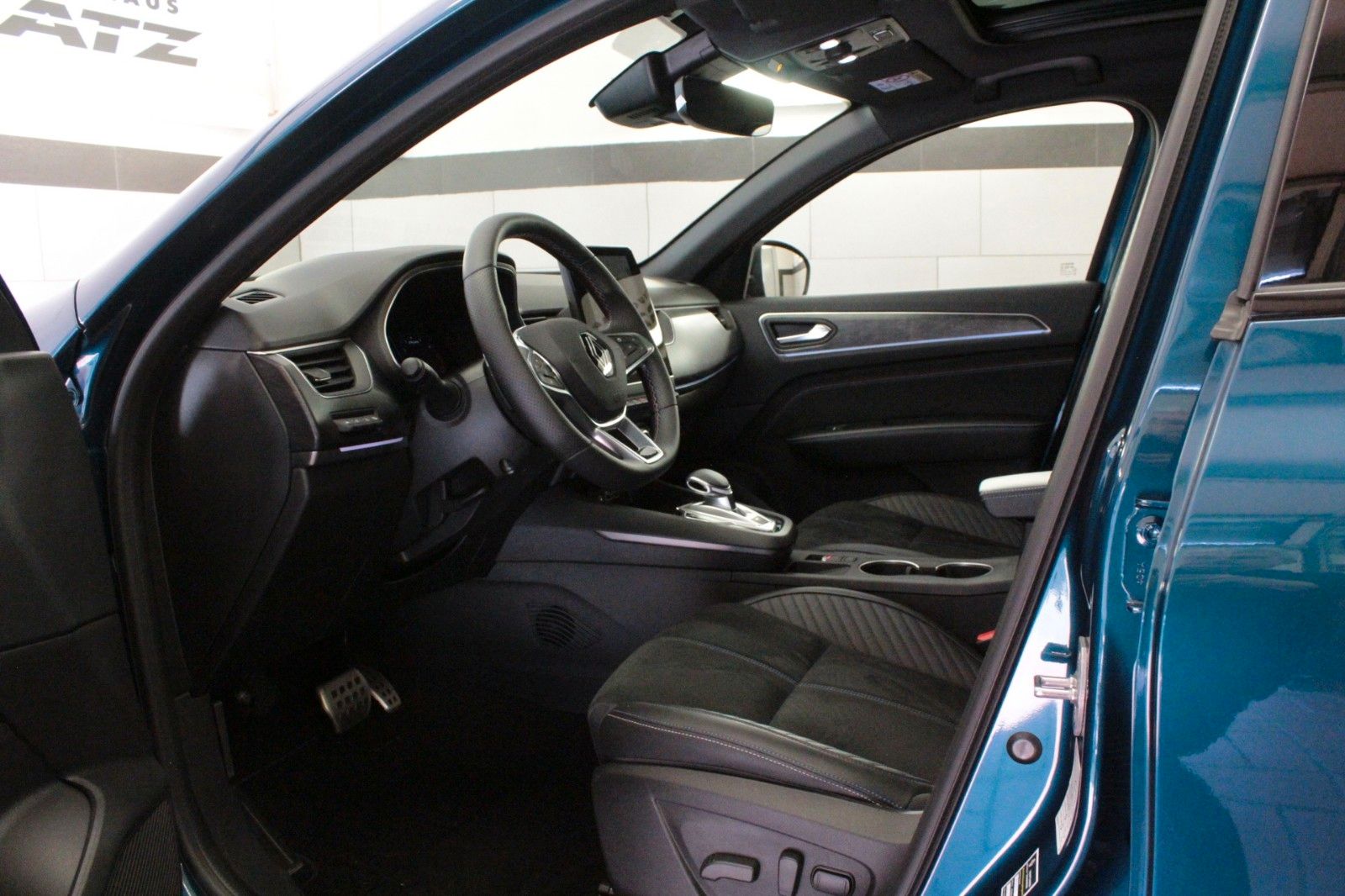 Renault Arkana Mild Hybrid - Samsaru's Car Outlet