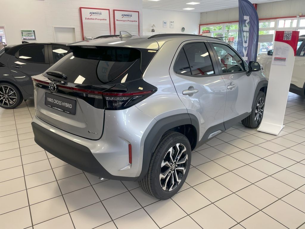 Toyota Yaris Cross Hybrid 130 1,5 VVT-i Teamplayer, *Wi