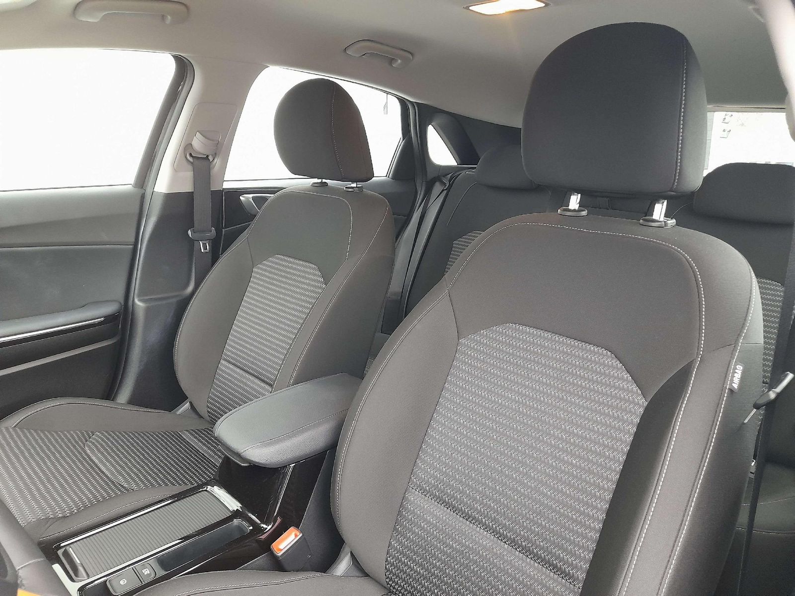 Kia Ceed Vision 1.5T DCT7 - Samsaru's Car Outlet