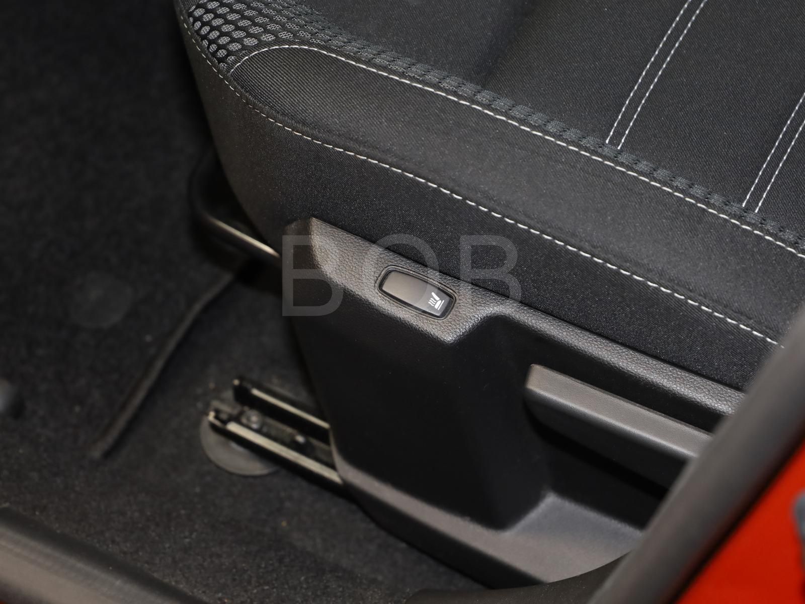 Dacia Duster Prestige+ TCe 150 4WD - Samsaru's Car Outlet