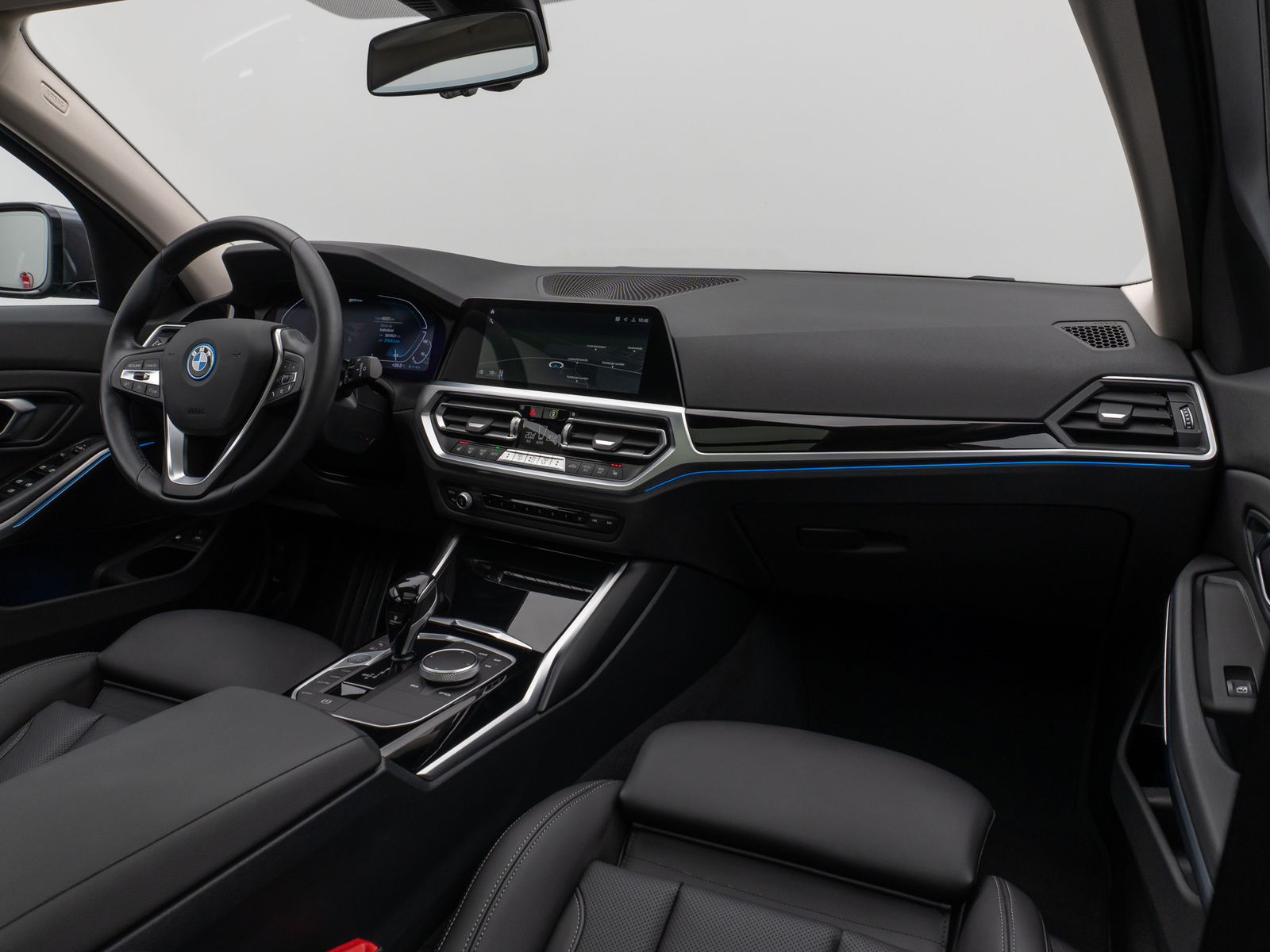 BMW 320e Sport Line - Samsaru's Car Outlet