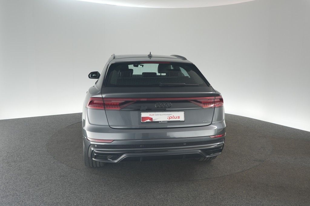Audi Q8 50 TDI quattro S line - Samsaru's Car Outlet