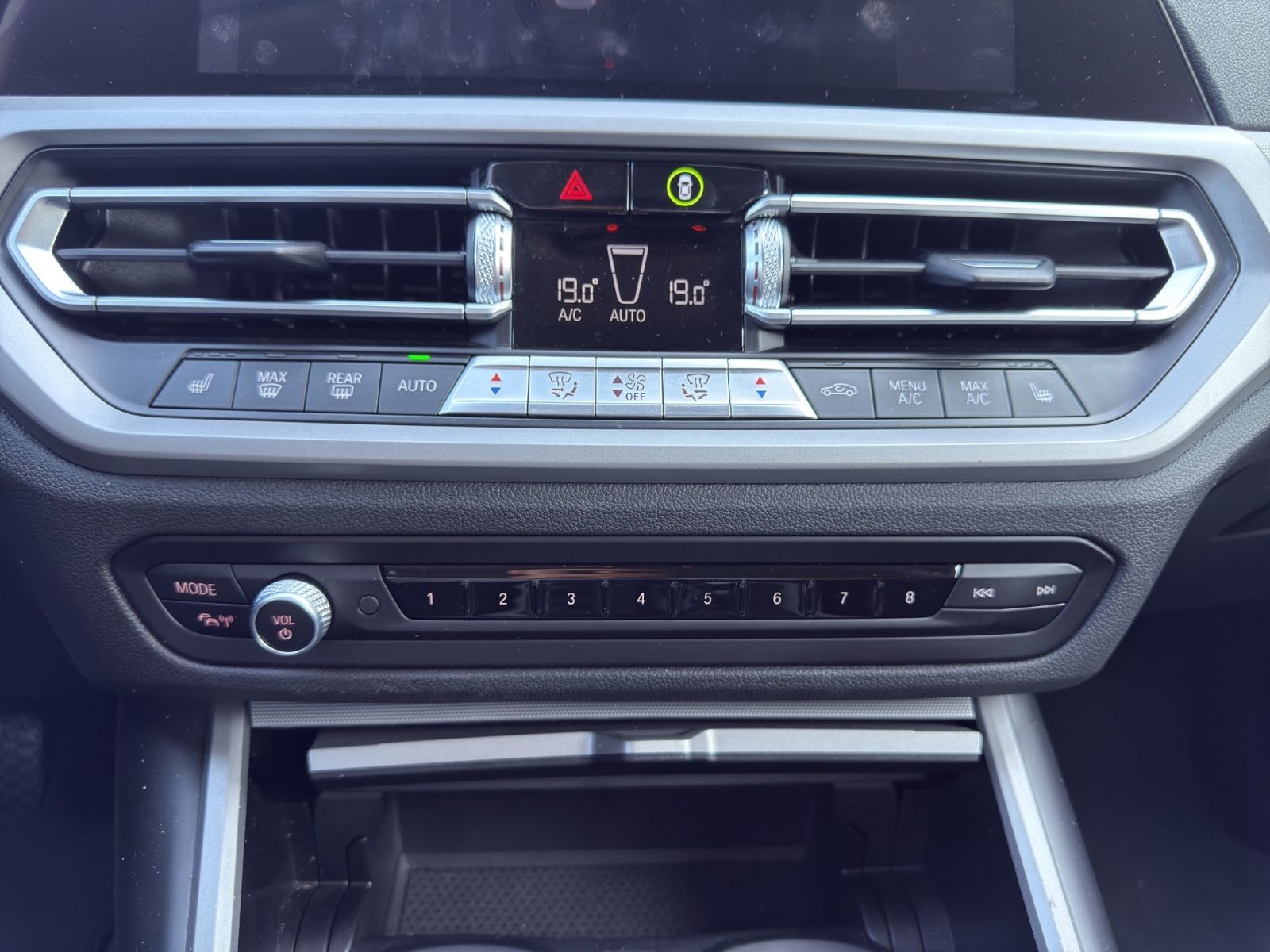 BMW 318 d Advantage - Samsaru's Car Outlet