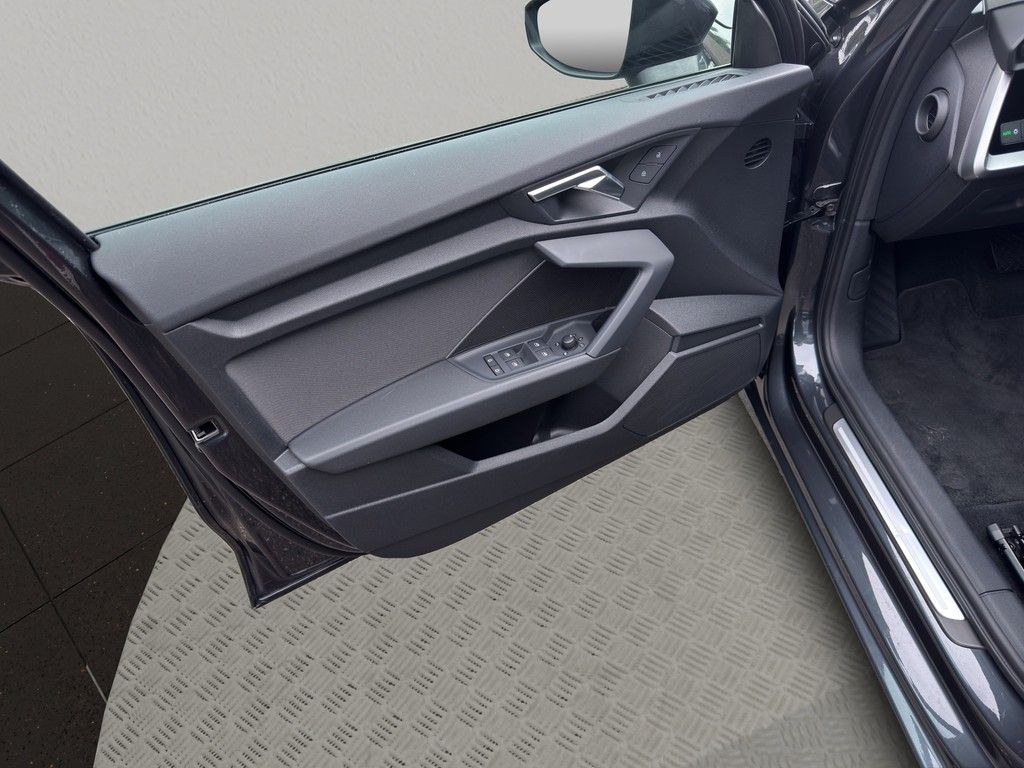 Audi A3 Sportback Advanced 30TFSI S-Tr. Navi ACC