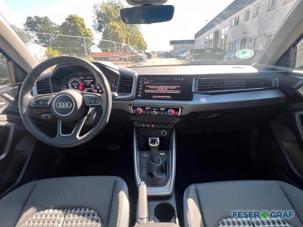 Audi A1 Sportback S-line 30 TFSI S-tronic - Samsaru's Car Outlet