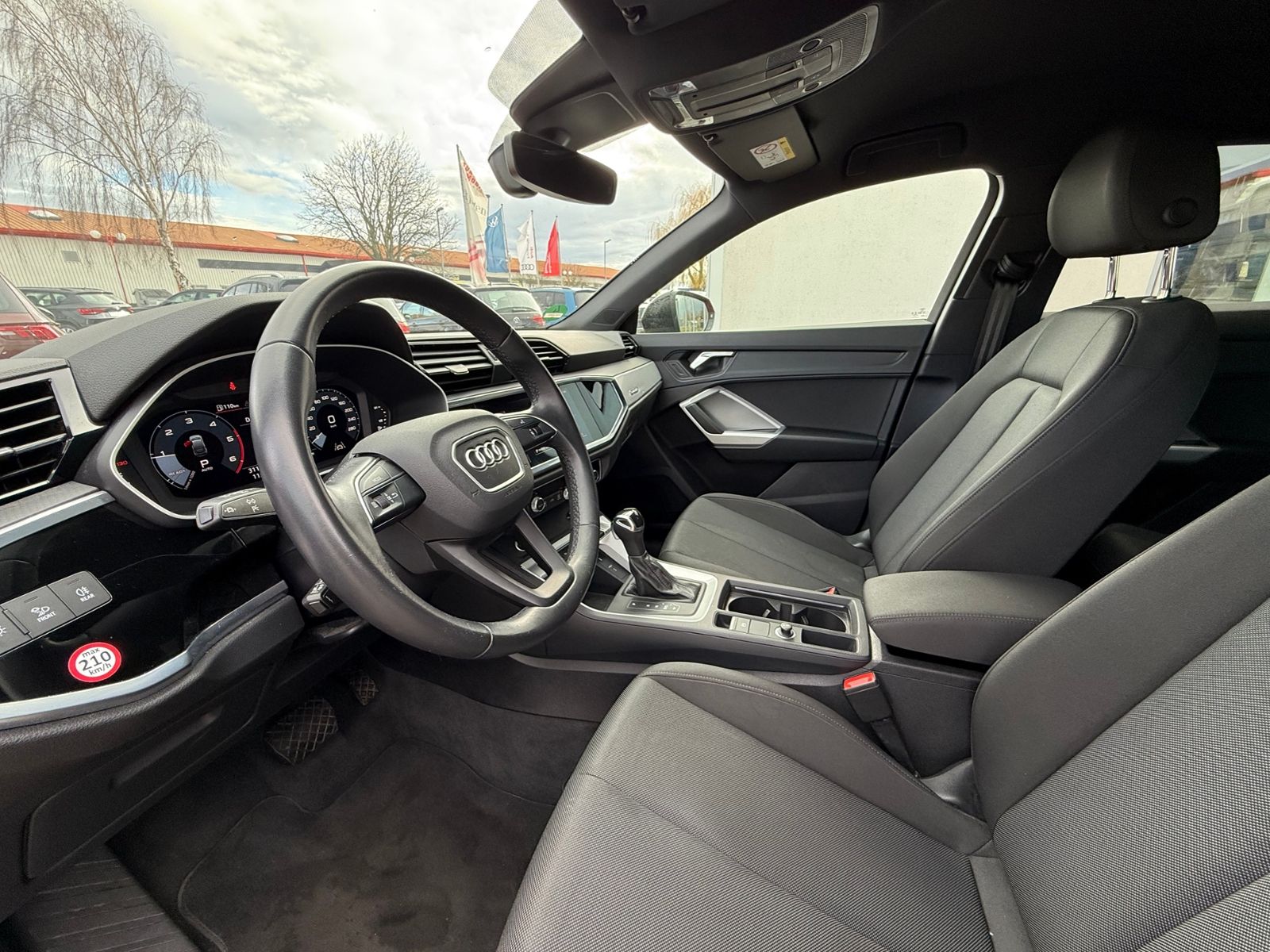 Audi Q3 Sportback quattro S line S - Samsaru's Car Outlet