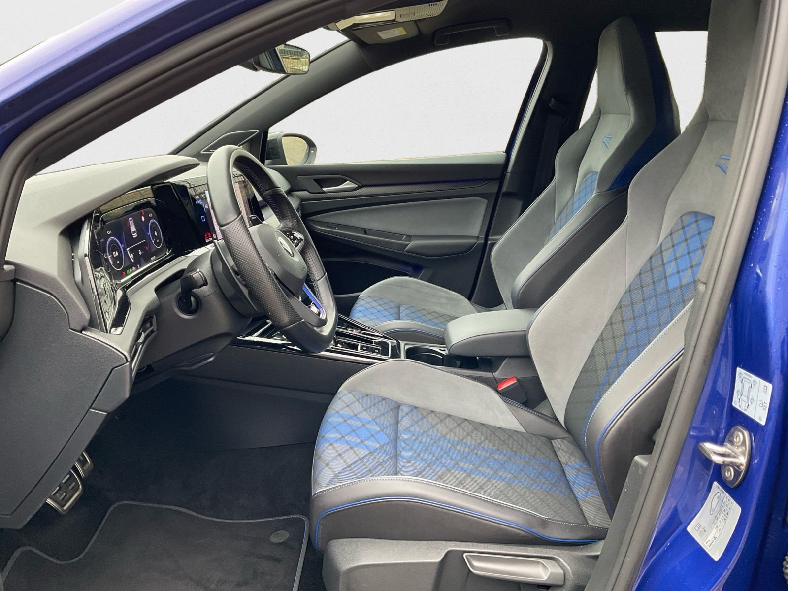 Volkswagen Golf R Variant 2.0 TSI DSG