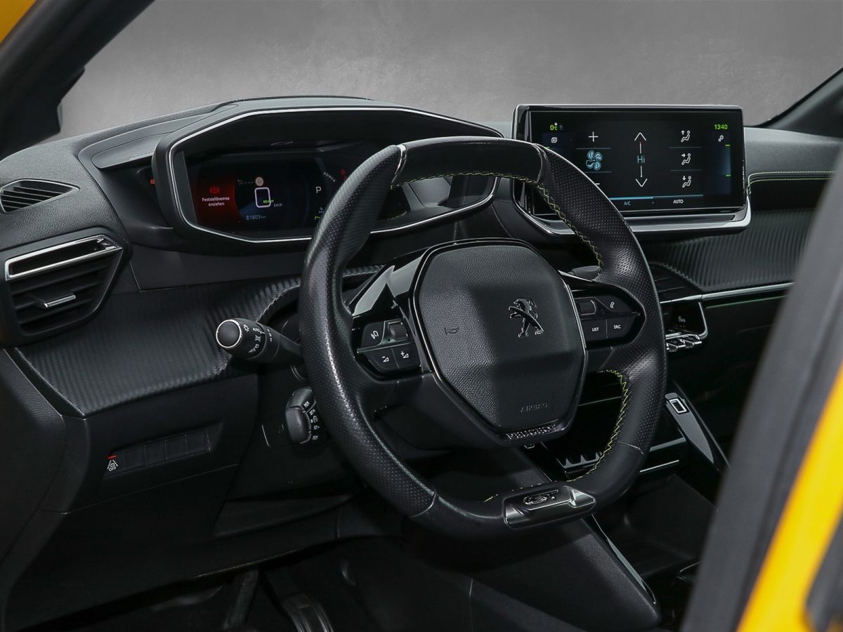 Peugeot 208 e- GT - Samsaru's Car Outlet