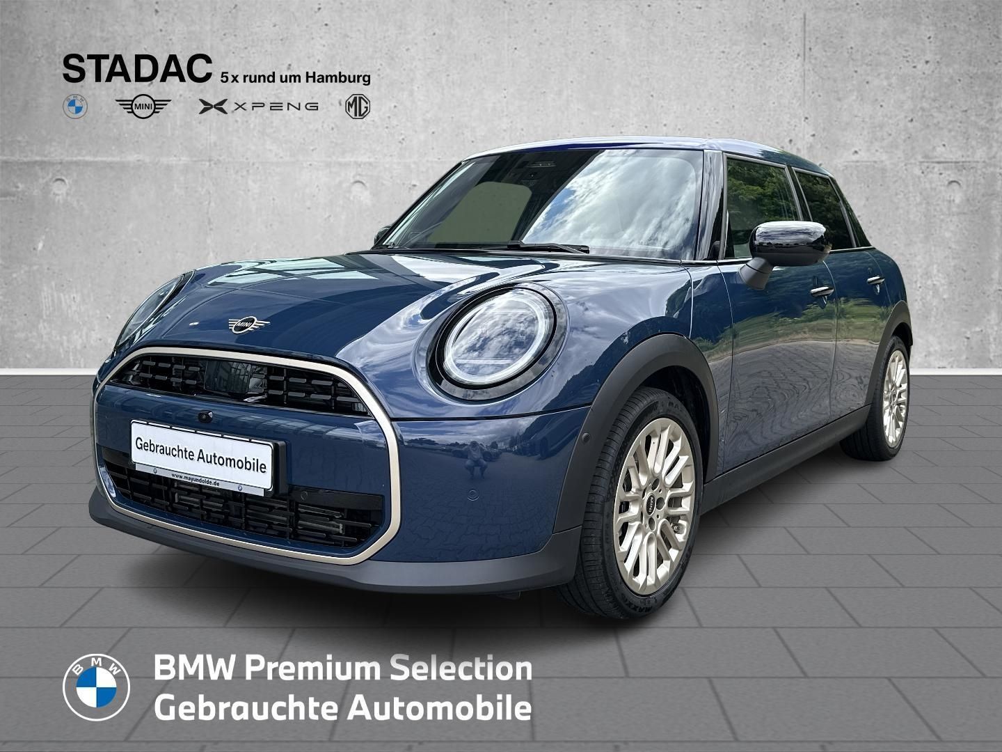 MINI Cooper C 5T Favoured Trim - Samsaru's Car Outlet