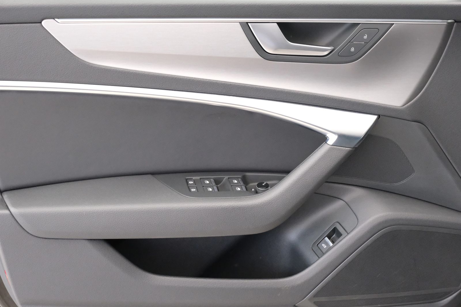 Audi A6 Avant 50 TDI quattro M Sport - Samsaru's Car Outlet