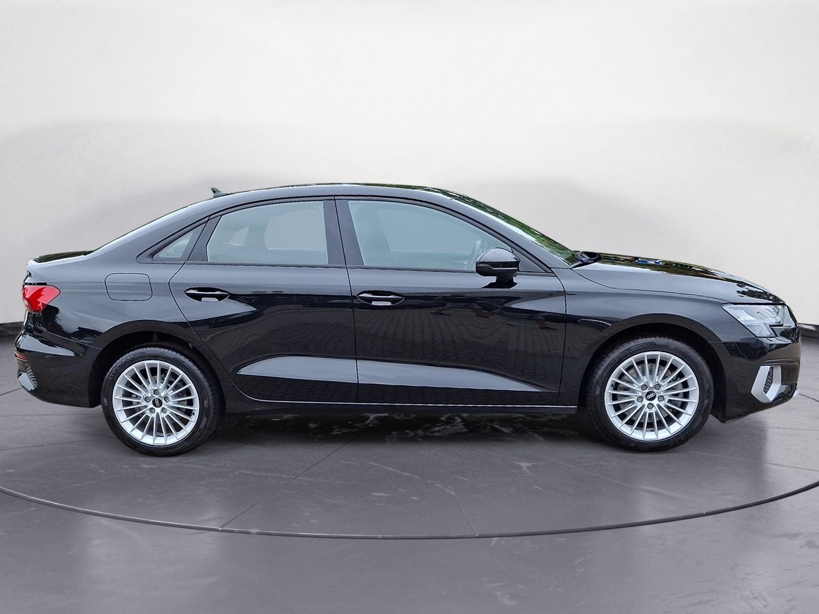 Audi A3 30 TFSI Limousine S tronic advanced