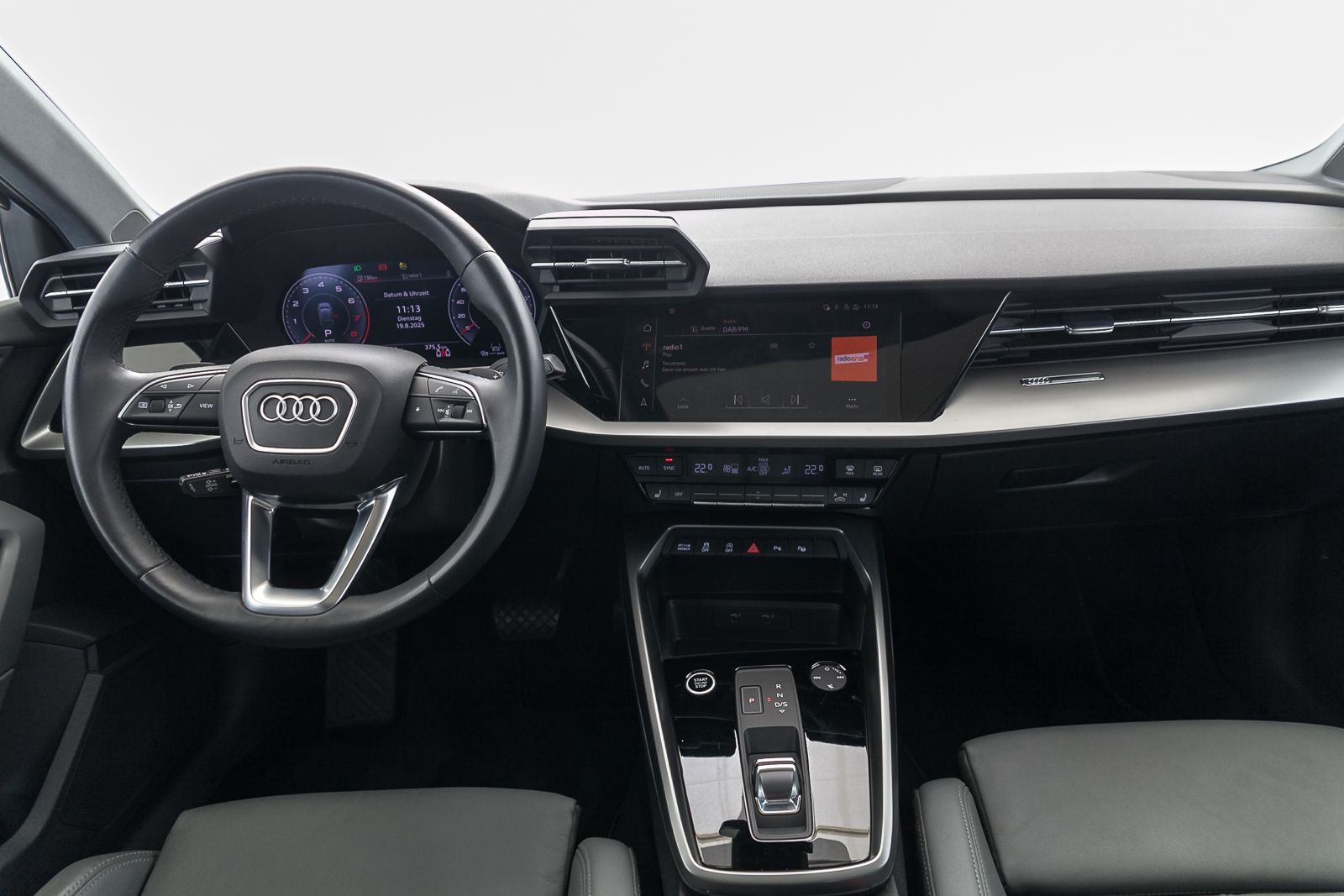 Audi A3 Sportback advanced 35 TFSI S tr. LED PANO RFK
