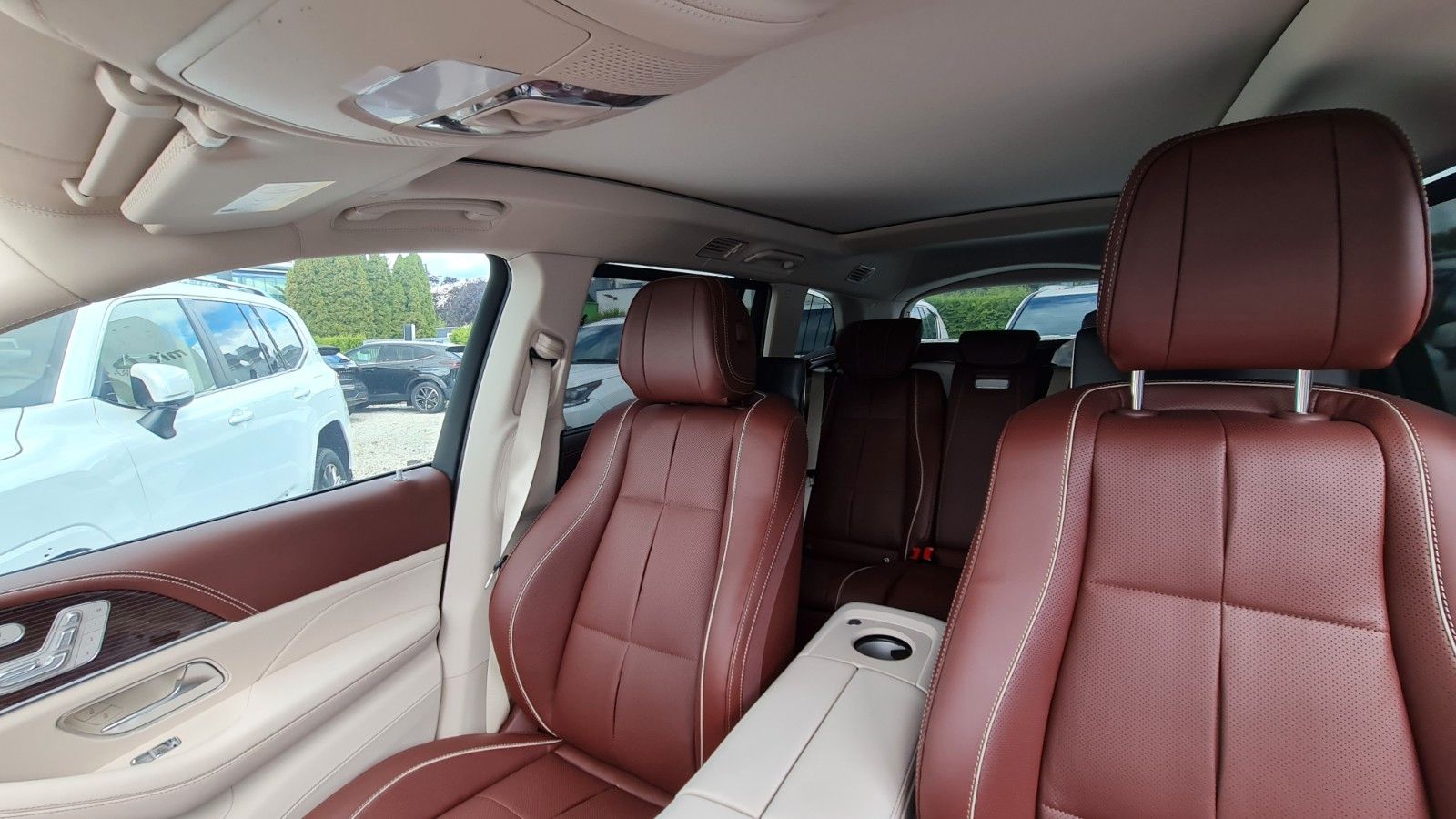 Mercedes-Benz GLS 600 MAYBACH - Samsaru's Car Outlet
